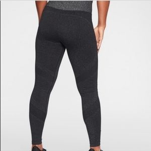 ATHLETA LUREX TWILIGHT SPARKLE TIGHTS. BLACK/SILVER. SIZE: XS
